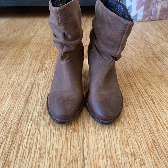 Steven by Steve Madden Welded Bootie - Picture 3 of 7